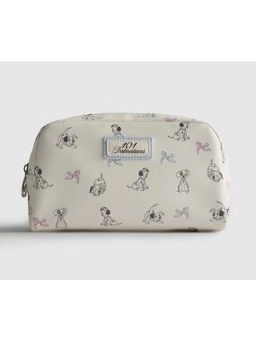 101 Dalmatians Cream Cosmetic Pouch with Puppy Print